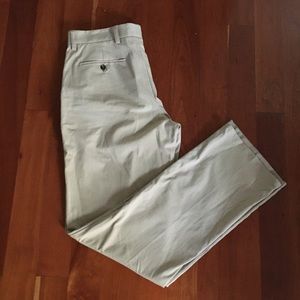 Adidas men’s stretch golf pants, sz 32x34 beige color